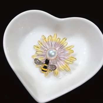 ZHBORUINI 2019 Nye naturperle Broche Chrysanthemum Honning Corsage Pearl Pin Ferskvands Perle Smykker Til Kvinder Dropshipping